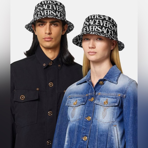 Versace Logo Nylon Bucket Hat NWT medium - Picture 3 of 3
